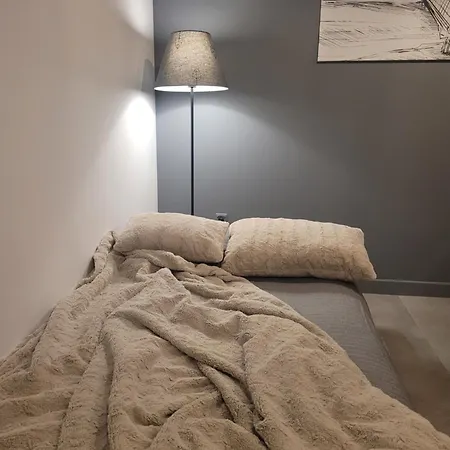 Metro Marymont Comfy Apartment *